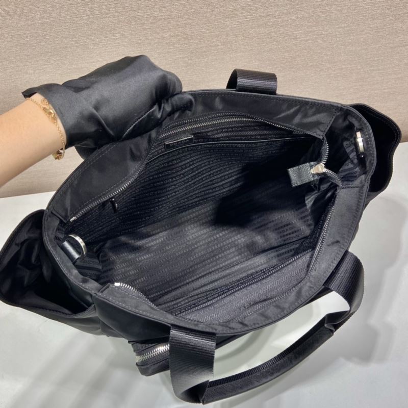 Pra*a tote bags